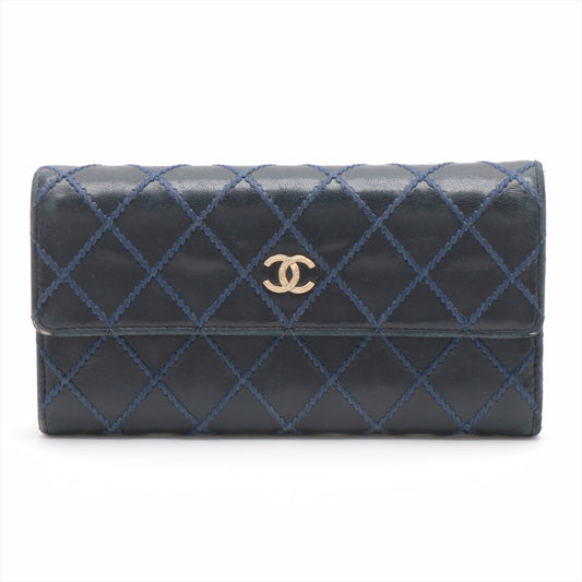 Chanel Wild Stitch Lambskin Wallet Navy blue Gold Metal fittings 20369142